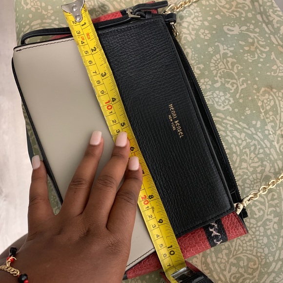 Sold! New Henri Bendel snakeskin bag - Picture 6 of 7